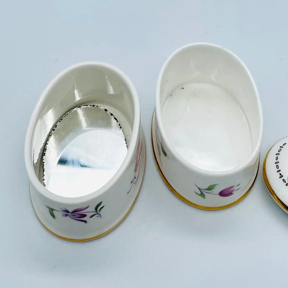 2 Crown Staffordshire Trinket Boxes Porcelain ABscent‎ Friends / With You